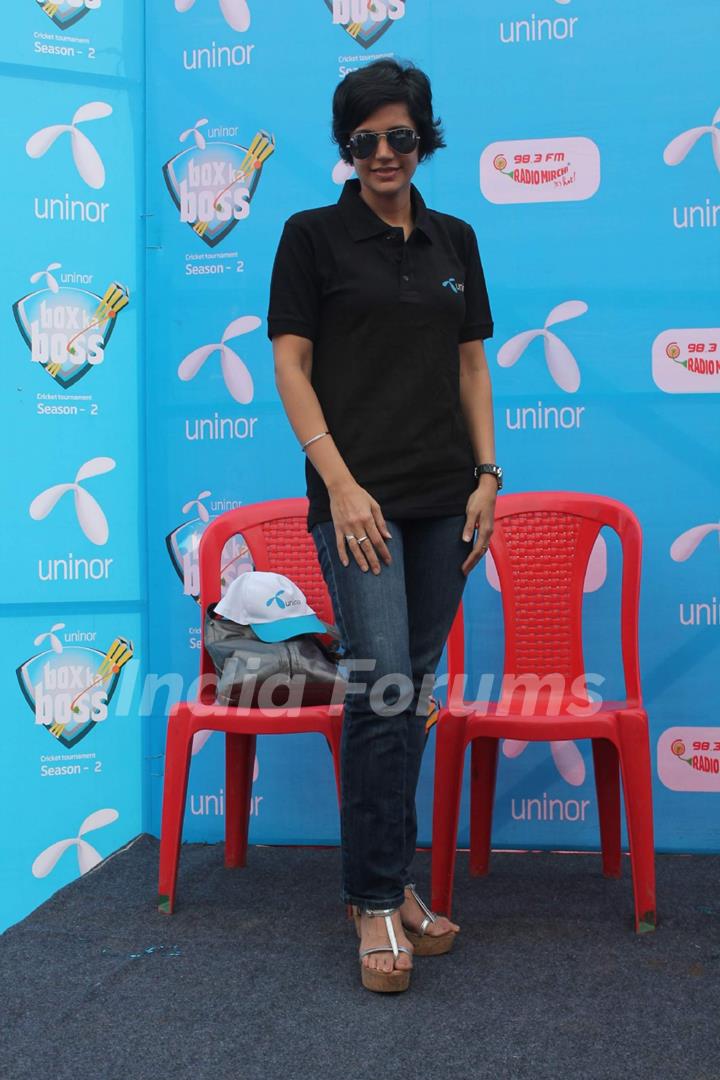 Bollywood celebrity Mandira Bedi at Box Cricket Finale, Box Ka Boss at Lalit Kal Bhavan. .