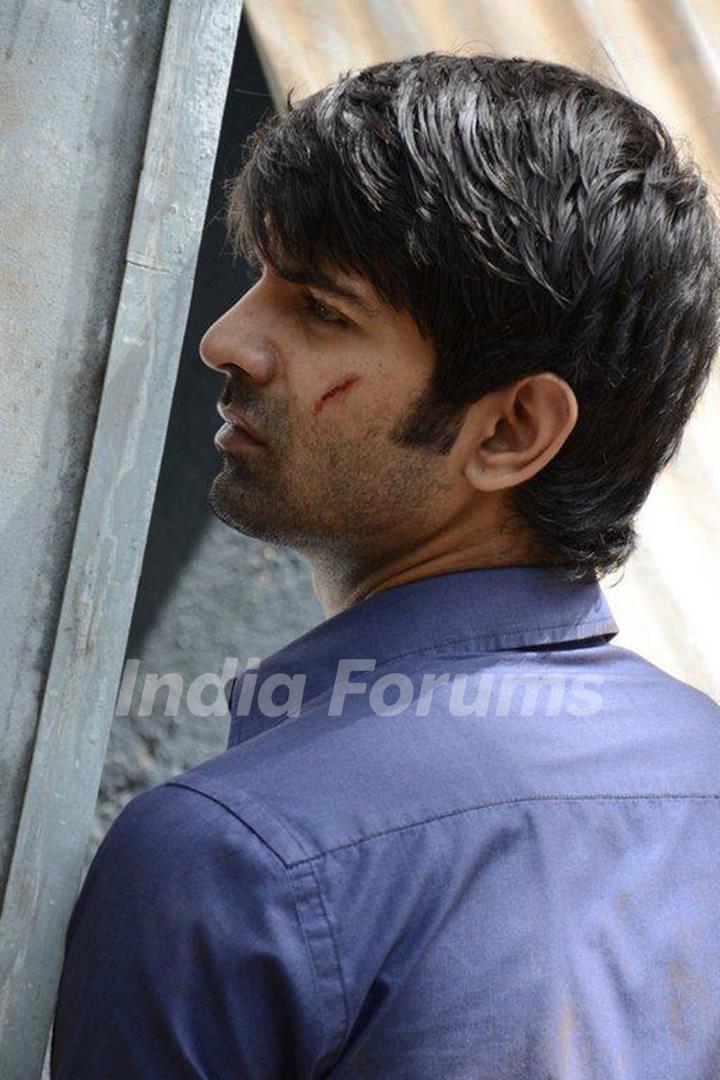 Barun Sobti during a shot