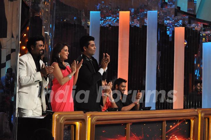 Film Bol Bachchan Promotion on the Set Jhalak Dikhhala Jaa