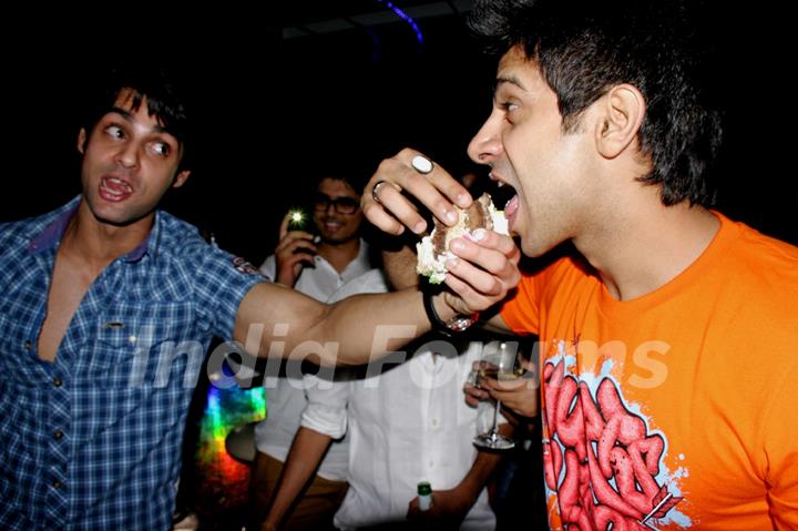 Celebs at Karan Wahi Birthday Party