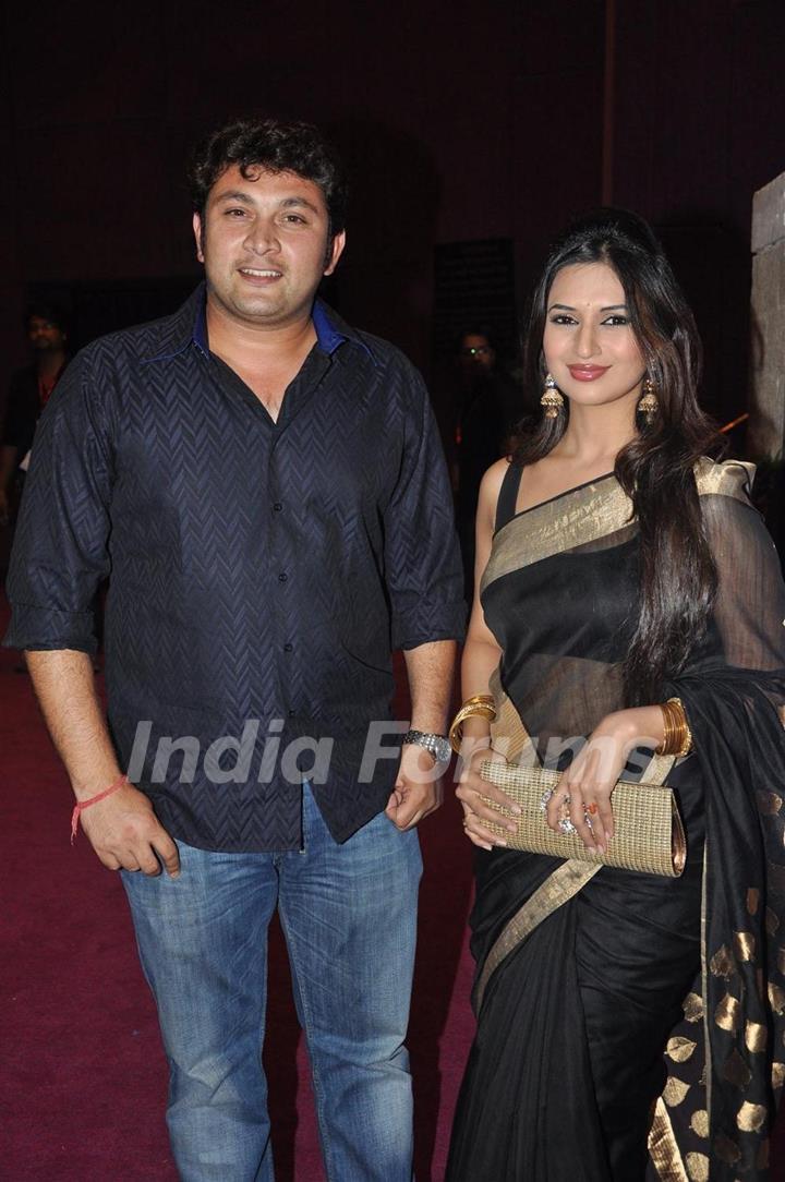 Rajesh Kumar and Divyanka Tripathi at Sab Ke Anokhe Awards