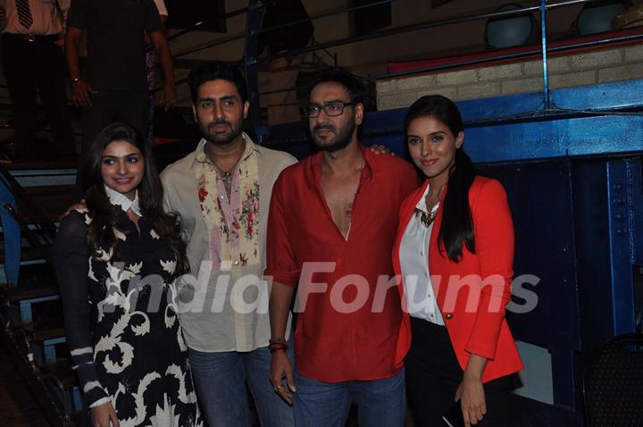 Bol Bachchan Star Prachi Desai, Abhishek, Ajay Devgn & Asin on Set Tarak Mehata Ka Oolta Chashma