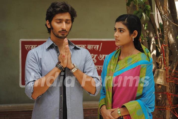 Kunal Karan Kapoor and Aakanksha Singh