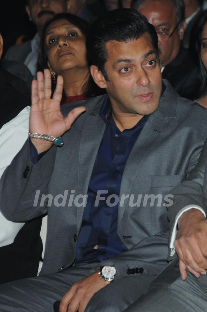 Salman Khan at the 8th Indo-American Corporate Excellence Awards