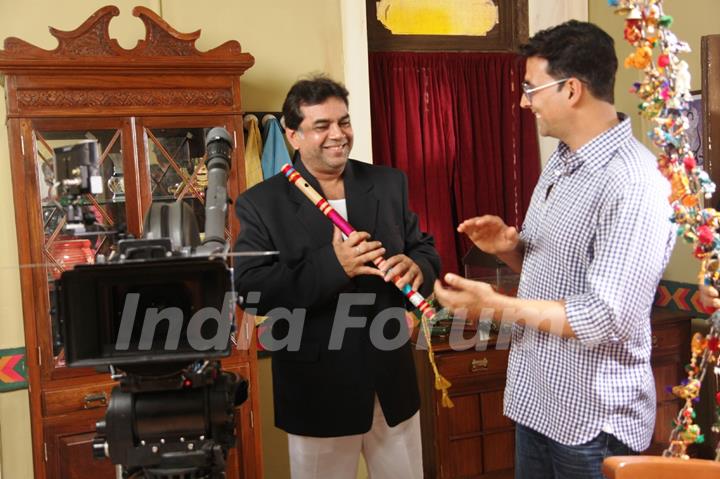 Akshay Kumar and Paresh Rawal on the sets of movie OMG! Oh My God