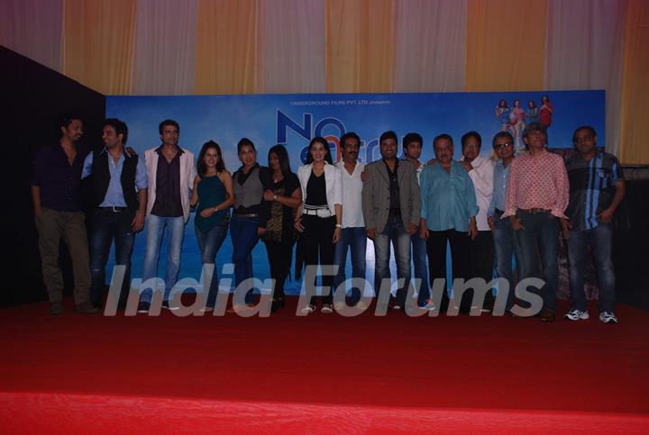 Bollywood celebs at the first look of Marathi film Pudhe Dhoka Aahey, remake of No Entry. .