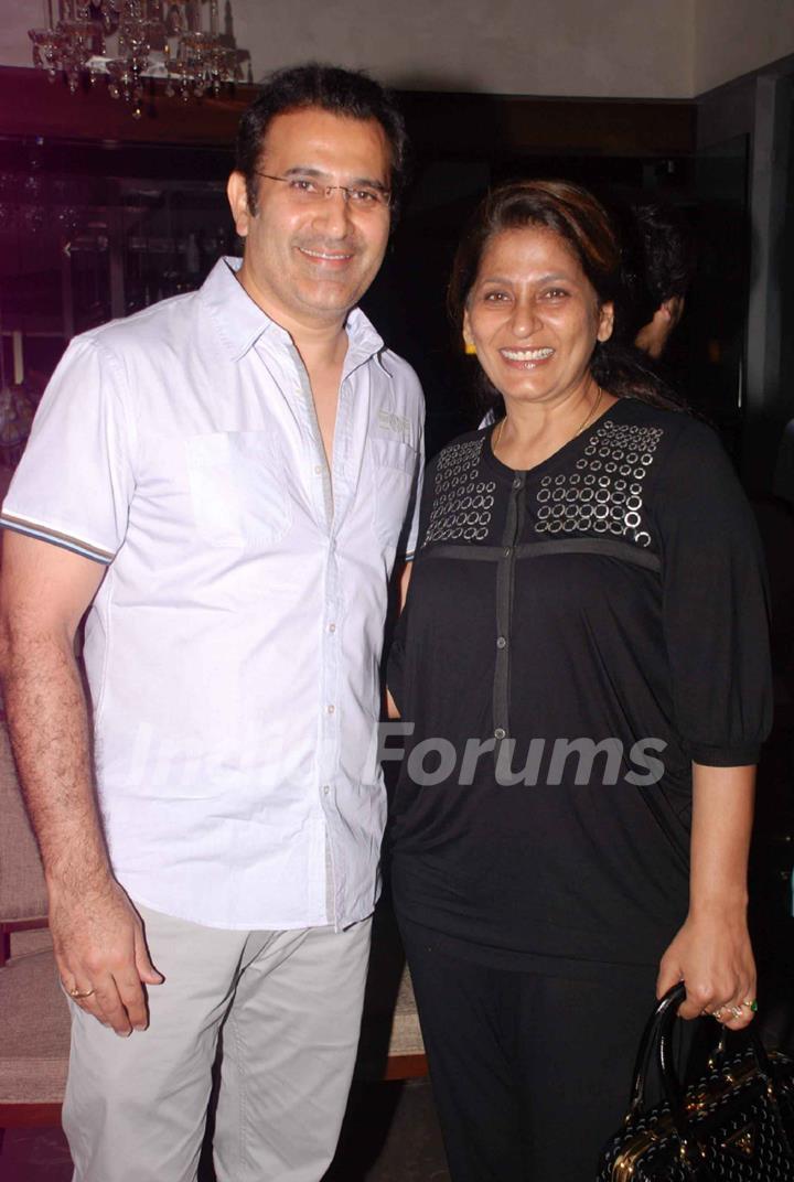 Bollywood actress Archana Puran Singh with husband, actor Parmeet Singh in Stand up comedy Night at Apicius Kitchen and Bar, Lokhandwala Andheri Mumbai India. .