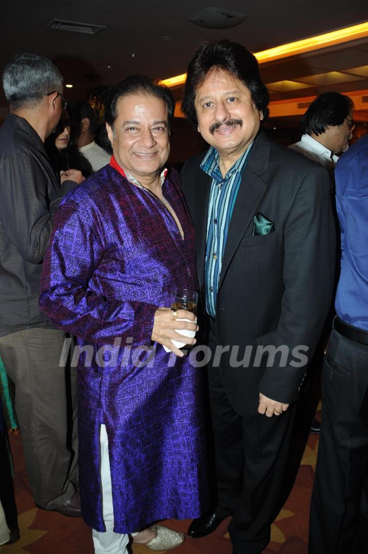 Pankaj Udhas at Anup Jalota Birthday Party in Sun Villa Warli