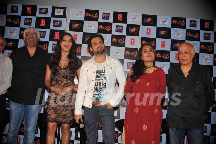 Vikram Bhatt, Bipasha Basu, Emraan Hashmi, Mahesh Bhatt at First trailer launch of 'Raaz 3'