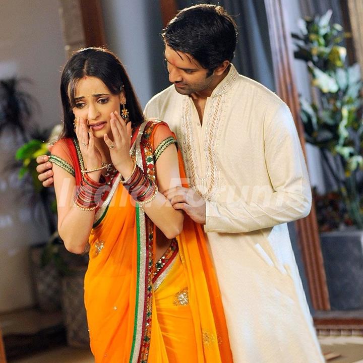 Barun Sobti and Sanaya Irani