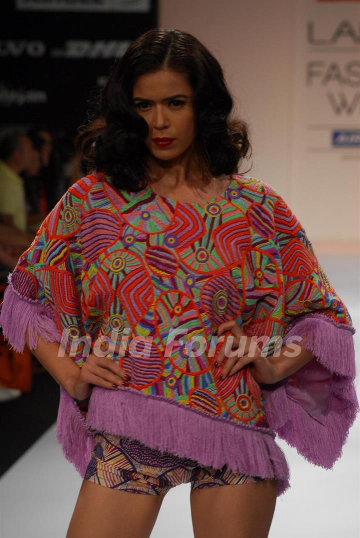 Monica Dogra showstopper for designer Pia Pauro at the LFW Winter Festive 2012