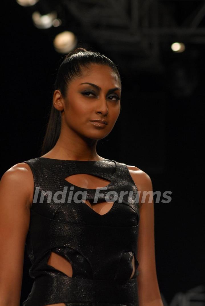 Shradha Murarka at Lakme Fashion Week Winter Festive 2012