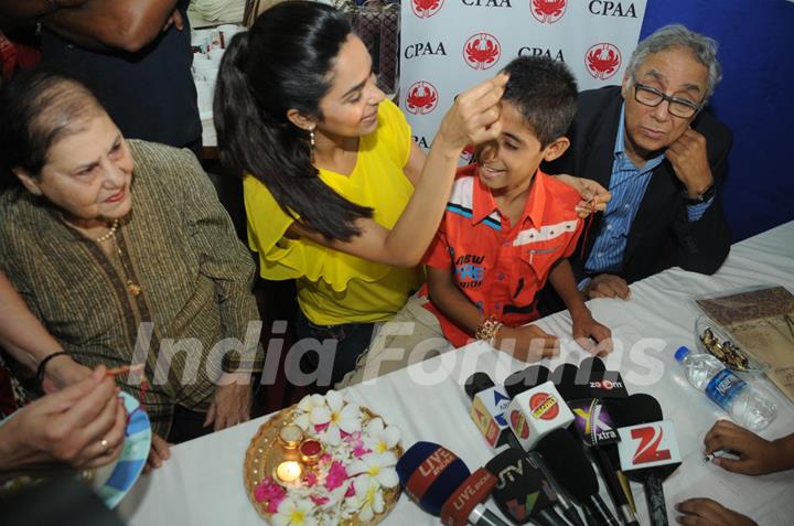 Mallika Sherawat at Cancer Patients Aid Association