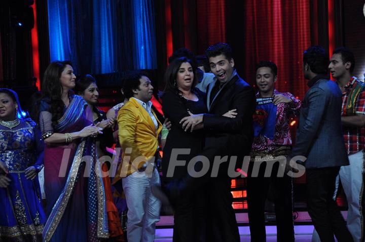 Madhuri Dixit, Farah Khan and Karan Johar on the sets of Jhalak Dikhhla Jaa