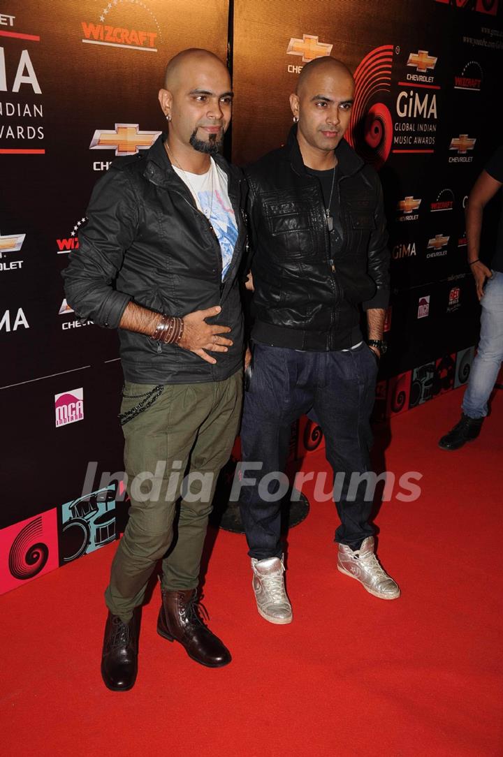 Raghu Ram and Rajiv at Global Indian Music Awards red carpet in J W Marriott, Mumbai. .