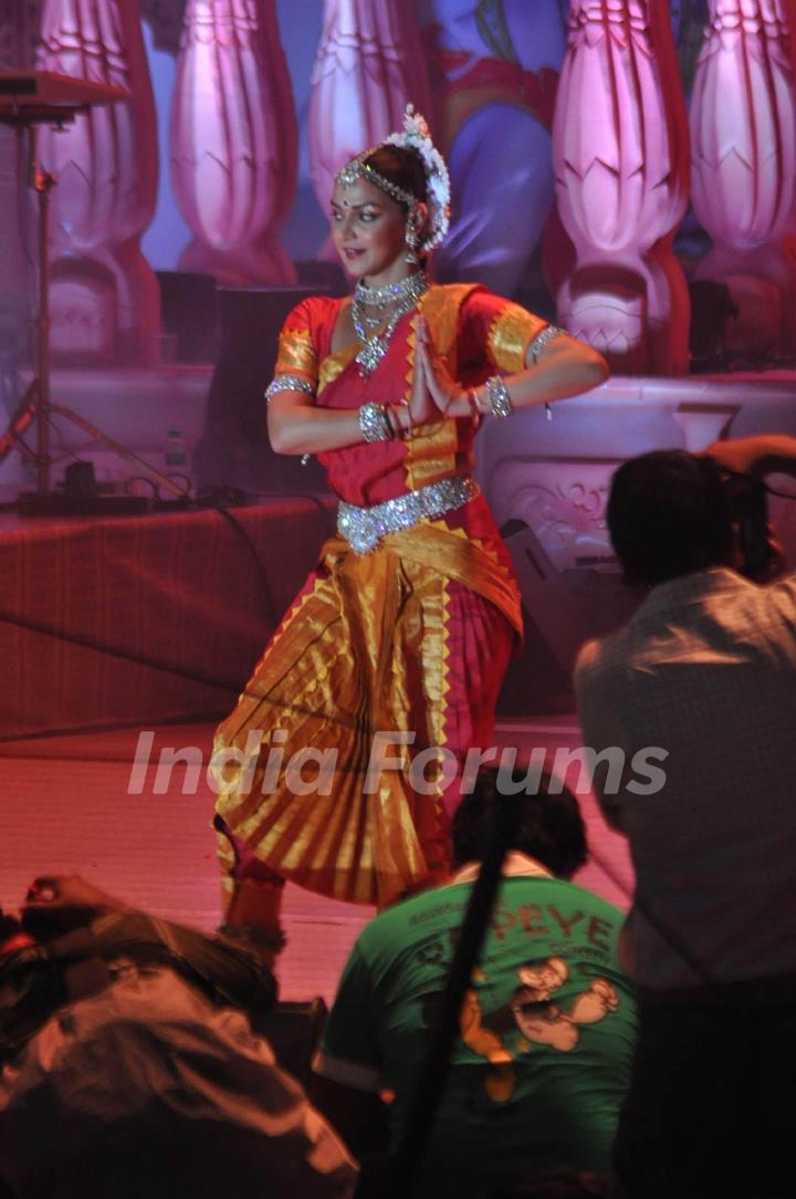 Bollywood actress Esha Deol attended the Dahi Handi as part of the Janmashtami celebrations in Mumbai. .