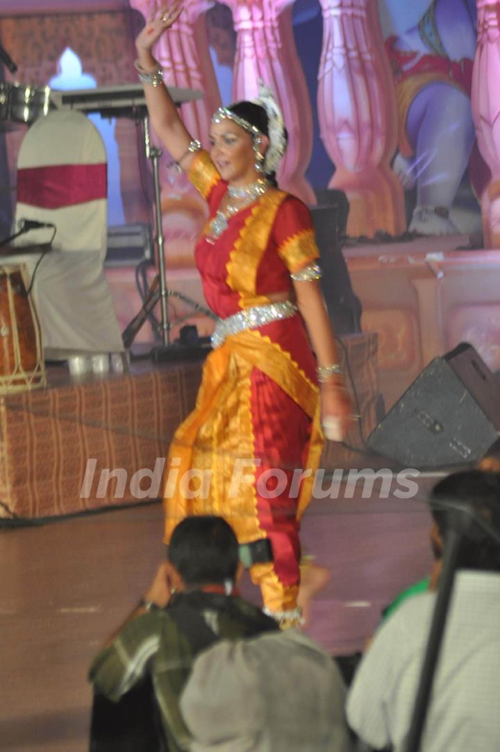 Bollywood actress Esha Deol attended the Dahi Handi as part of the Janmashtami celebrations in Mumbai. .