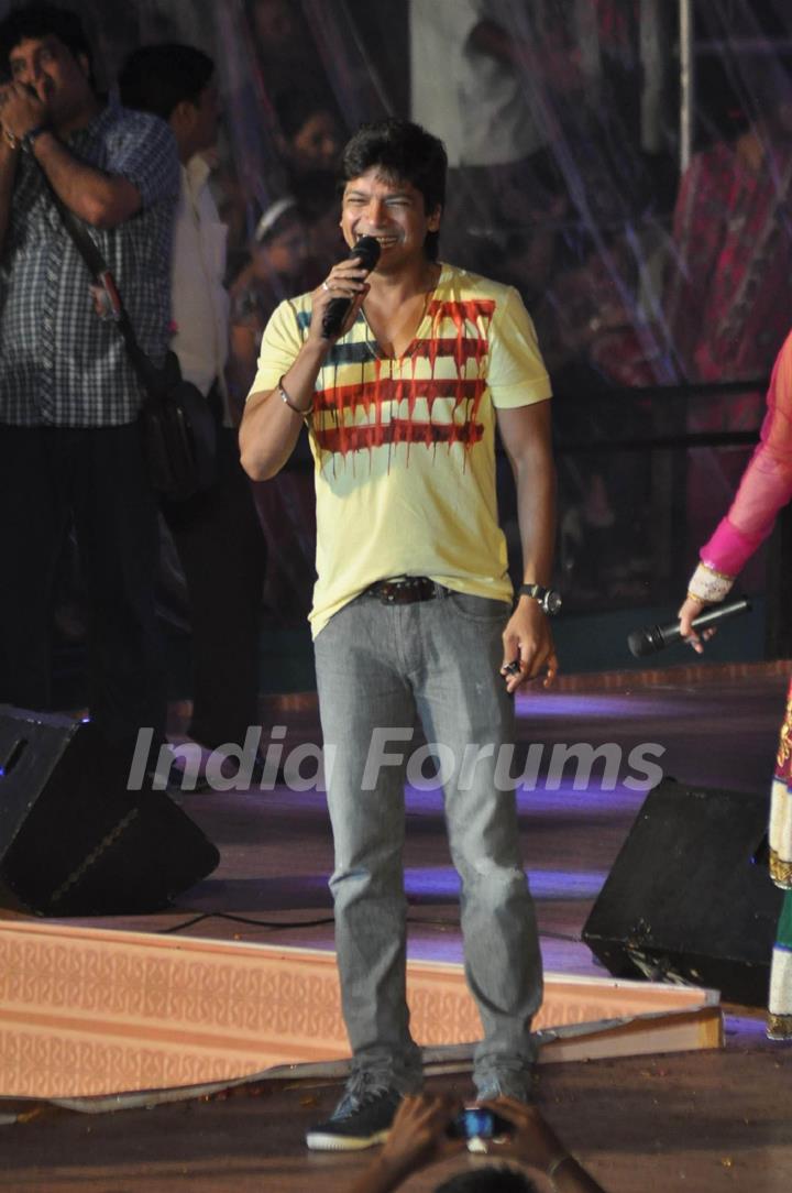 Singer Shaan attended the Dahi Handi as part of the Janmashtami celebrations in Mumbai. .