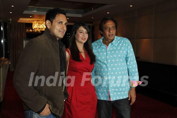 Preeti Jhangiani,Parvin Dabas, Ranjeet at Dhoot family dinner in hounour of Mr. Niranjan Hiranandani