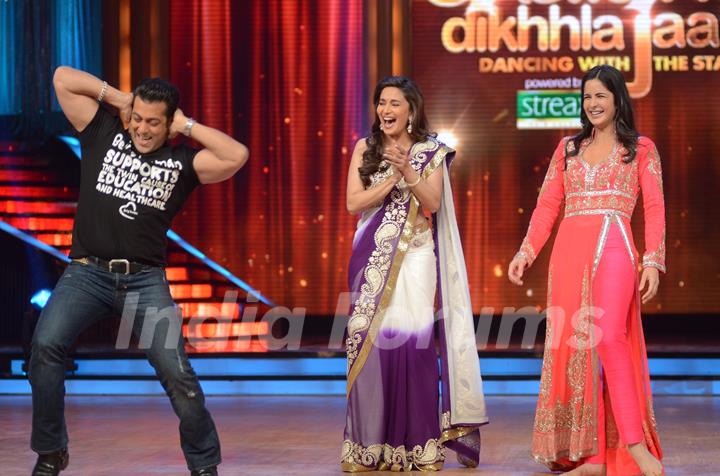 Salman Khan, Madhuri Dixit and Katrina Kaif on the sets of Jhalak Dikhhla Jaa