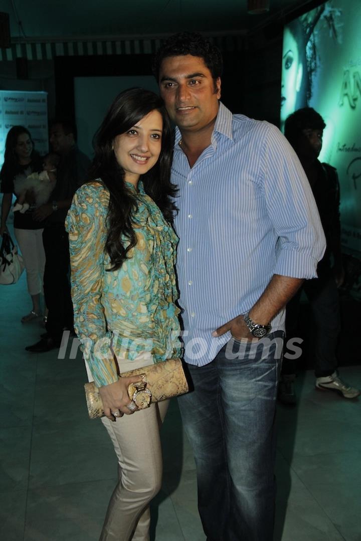 Amy Billimoria with husband Farzad Billimoria at Priya Patel's ' Anjaani Si' Music Album Launch