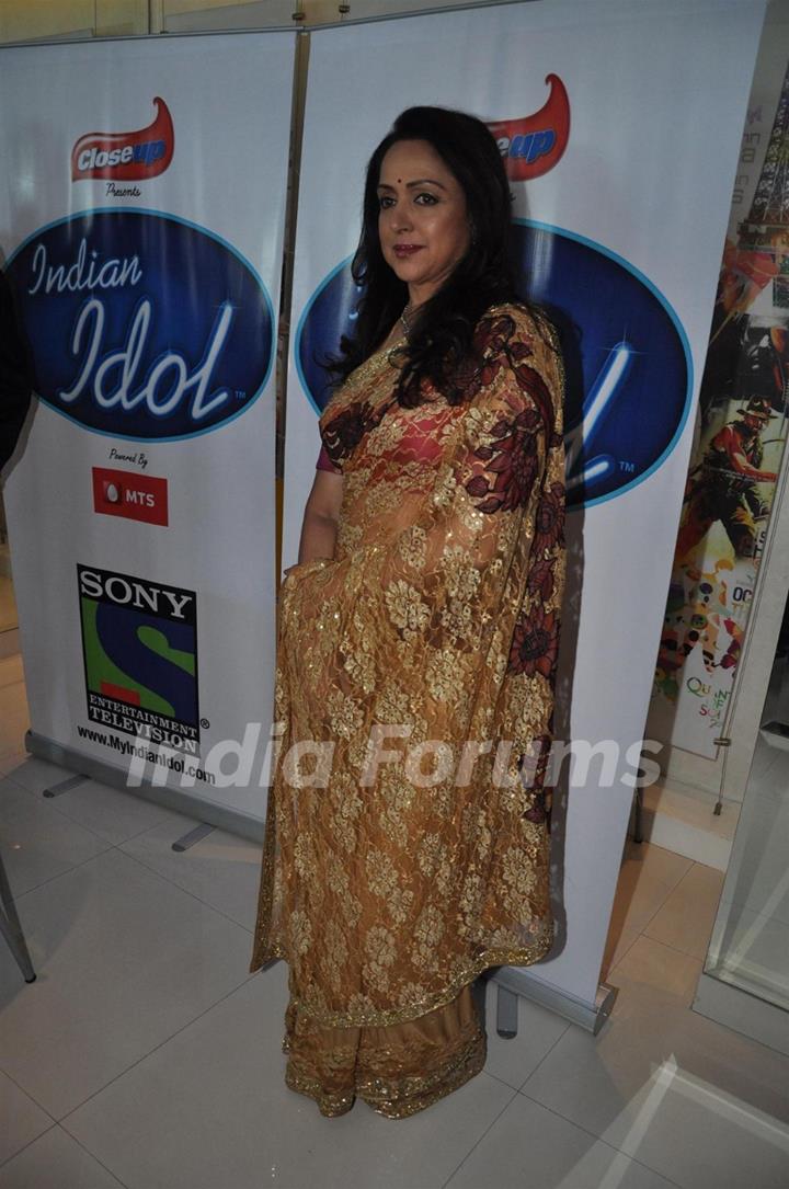 Hema Malini on the sets of Indian Idol