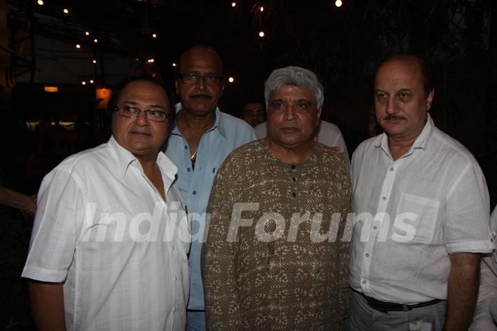 Rakesh Bedi, Javed Akhtar and Anupam Kher at Prayer Meet of AK Hangal