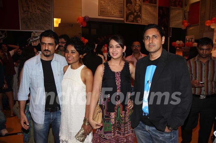 Sanjay Suri, Tanishtha Chatterjee, Preeti Jhangiani and Parveen Dabbas at Film Jalpari Premier