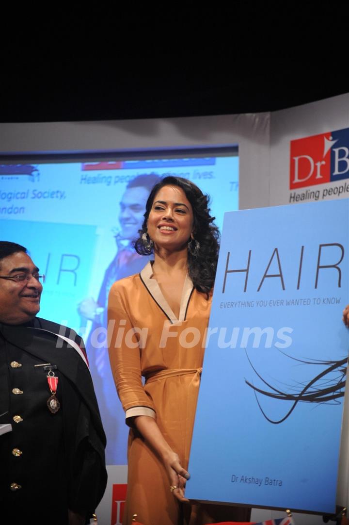 Sameera Reddy at Dr Batra's book launch