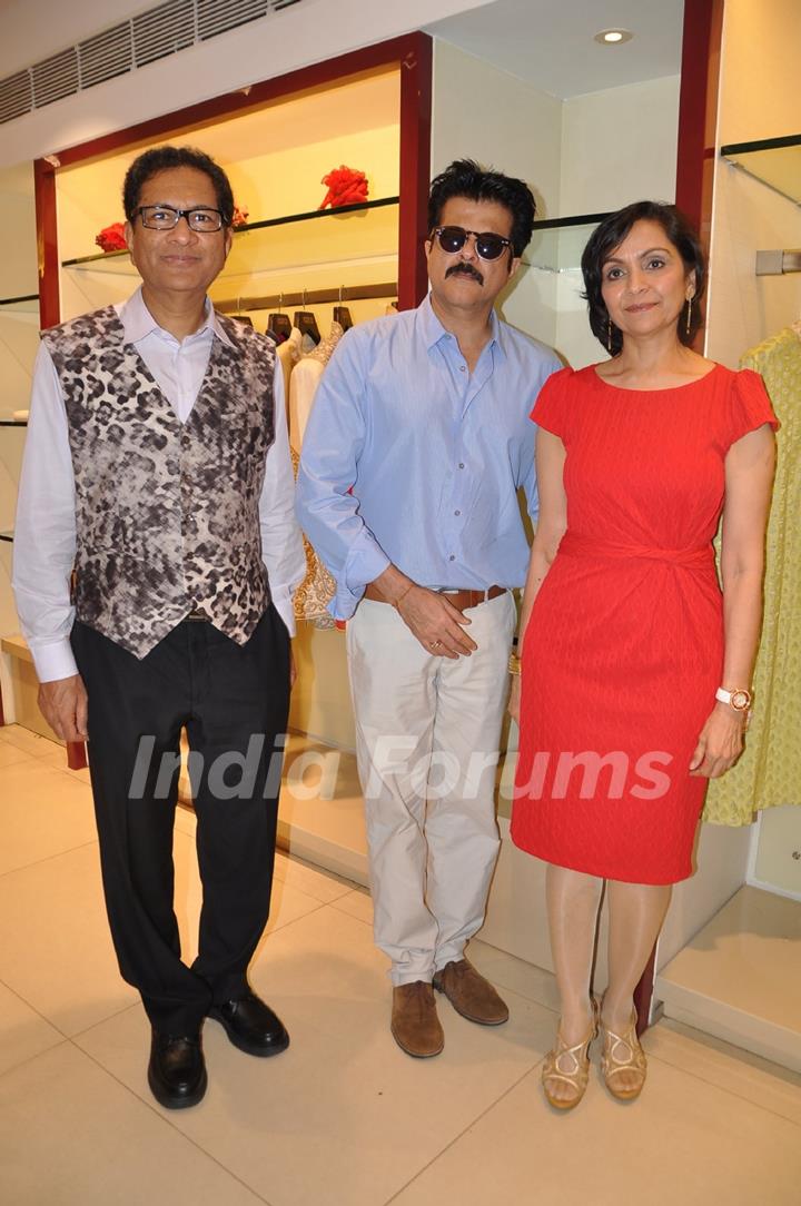 Anil Kapoor graces Barkha-Sonzal's preview at Aza store