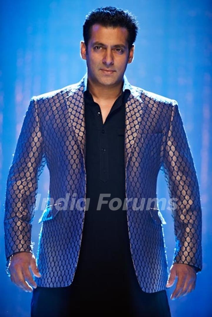 Salman Khan in Ishkq In Paris