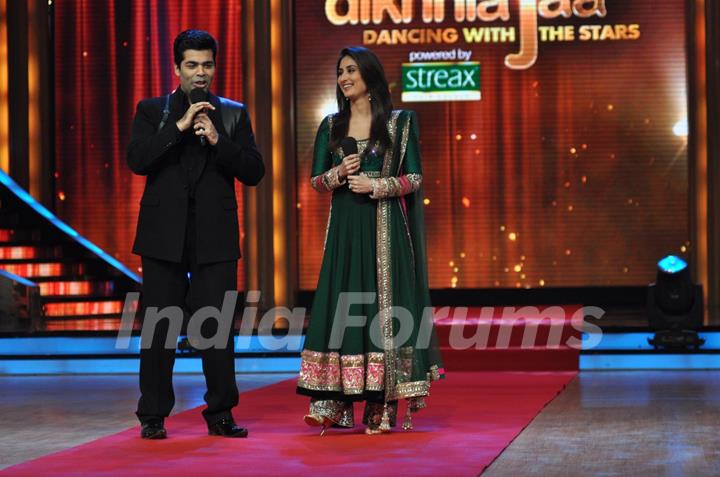 Karan Johar and Kareena Kapoor at Film Promotion Heroine on Set Jhalak Dikhhala Jaa