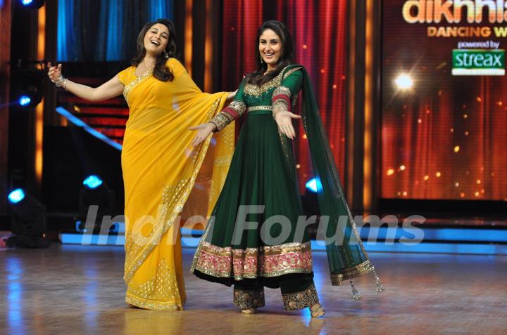 Madhuri Dixit and Kareena Kapoor at Film Promotion Heroine on Set Jhalak Dikhhala Jaa