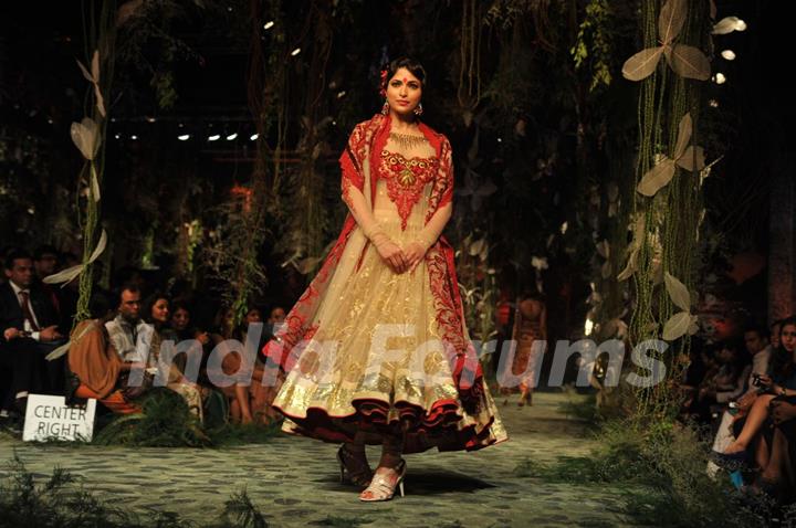 Aamby Valley India Bridal Fashion Week 2012