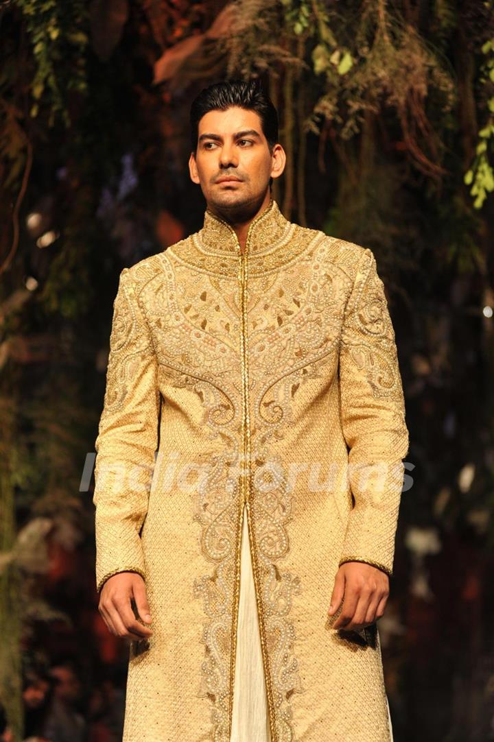 Aamby Valley India Bridal Fashion Week 2012