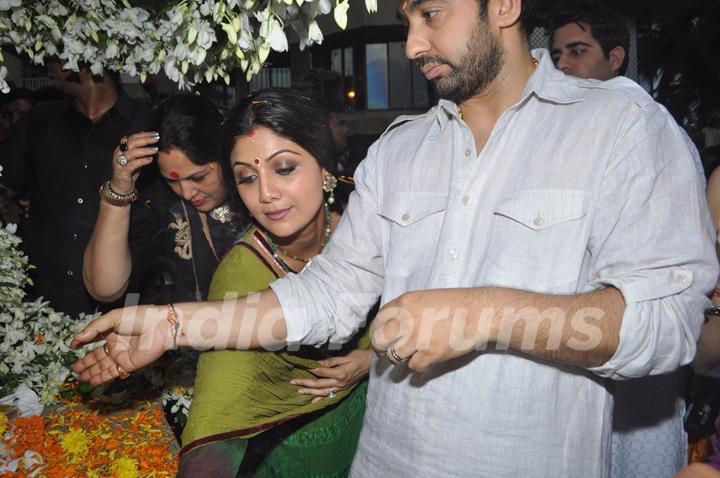 Raj Kundra and Shilpa Shetty at Shilpa Shetty's Ganpati Visarjan