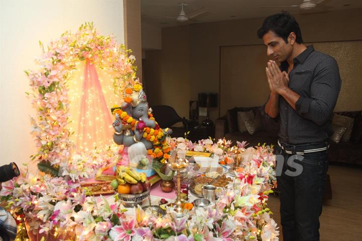 Sonu Sood at Ganesh Chaturthi Festival