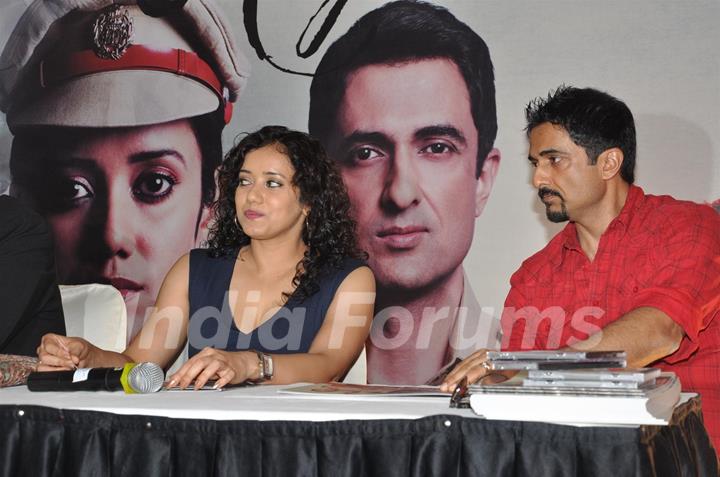 Bollywood actress Shreya Narayan and actor Sanjay Suri during the film Prem Mayee press meet at Hotel Four Seasons in Juhu, Mumbai.