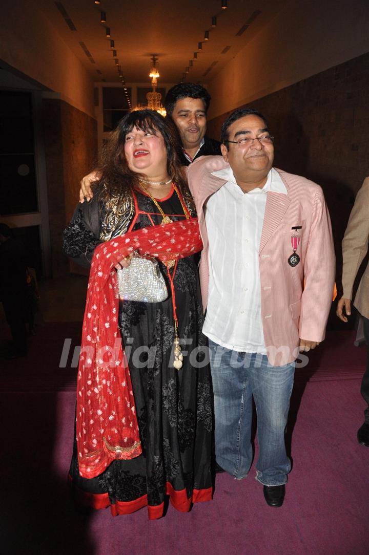 Bollywood Actress Dolly Bindra and Dr Mukesh Batra at Dr Batra's Positive Health Awards 2012 at NCPA Auditorium in Mumbai (Photo: IANS/Sanjay)