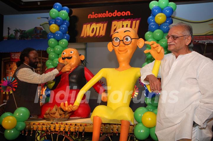 Gulzar and Ketan Mehta at the launch of the new Nickelodeon show ‘Motu Patlu’, at Hotel Taj Lands End, in Mumbai