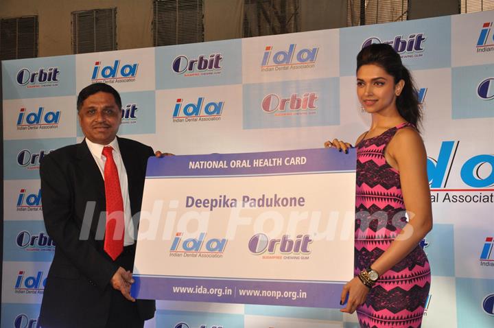 Bollywood actress and Wrigley Orbit brand ambassador Deepika Padukone launches National Oral Health Program and Orbit-IDA National Oral Health Card at the World Dental Show in Bandra Kurla Complex in Mumbai.