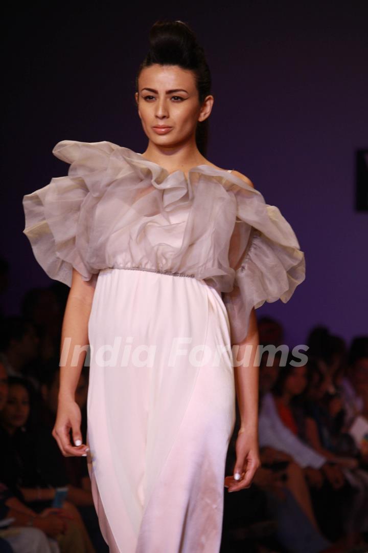 Designer Wendell Rodricks Wills Lifestyle India fashion week 2013