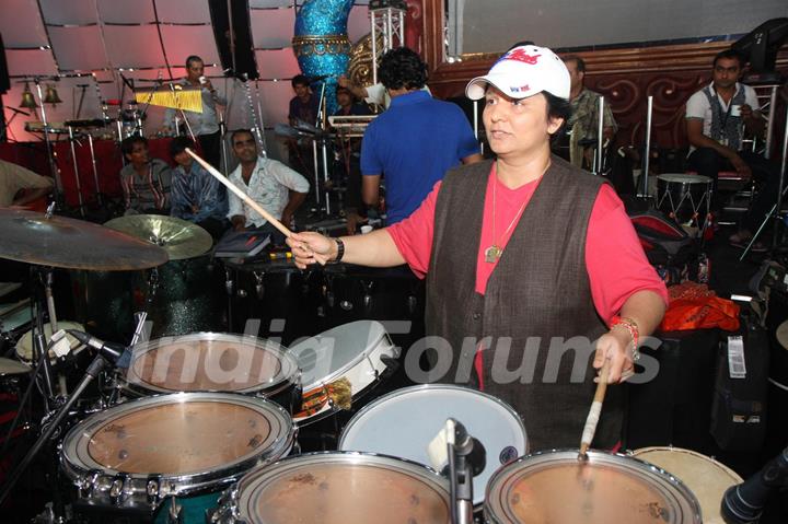 Bollywood singer Falguni Pathak at grand rehearsal for upcoming Navratri Festival in Mumbai