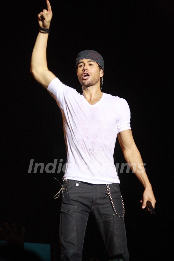 Enrique's live concert at Gurgaon. (Photo: IANS/Amlan Paliwal)