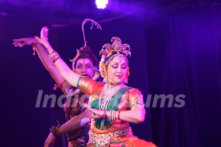 Hema Malini performs dance at North Bombay Sarbojanin Durga Puja Pandal at Hotel Tulip Star in Mumbai