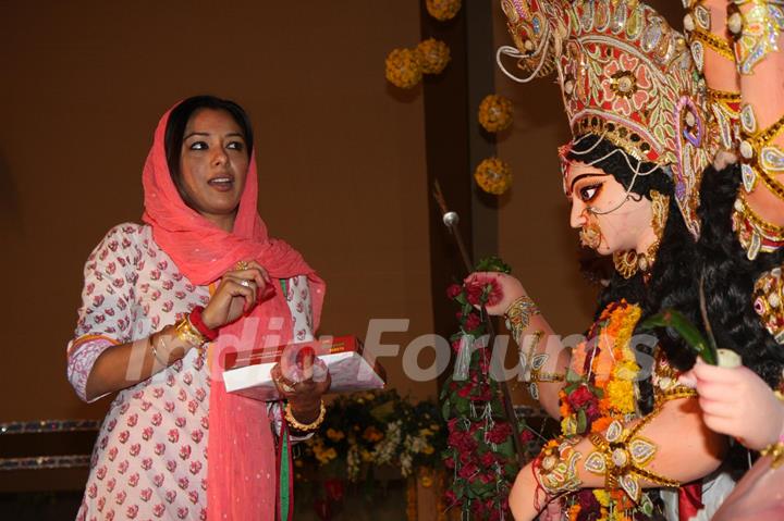 Durga Pooja Celebration 2012 in Mumbai