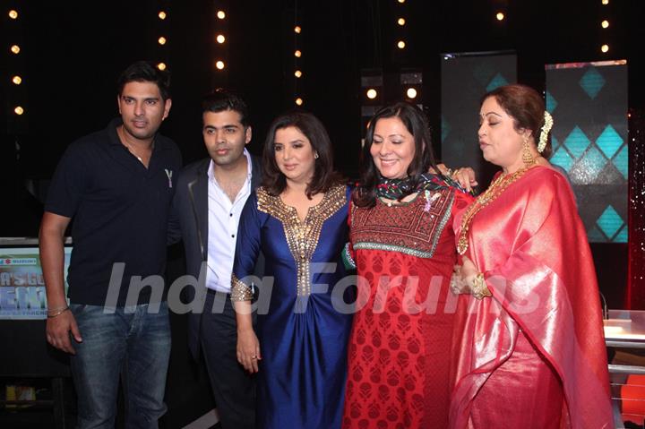 Yuvraj Singh visits the sets of India's Got Talent in Mumbai on Friday, October 26 2012.