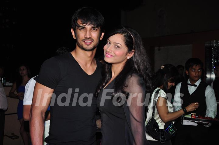 Gurmeet & Debina celebrate his Jhalak success