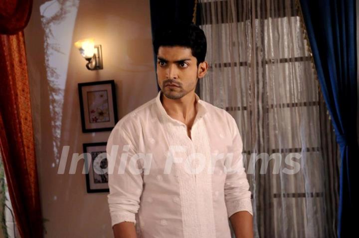 Gurmeet as Yash Scindia