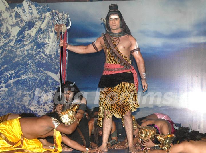 Mohit Raina acted Mahadev in TV show Devon ke Dev Mahadev